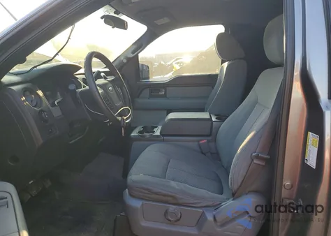 2013 Ford F150 z USA, uszkodzony, nr VIN 1FTMF1CF3DFC11055